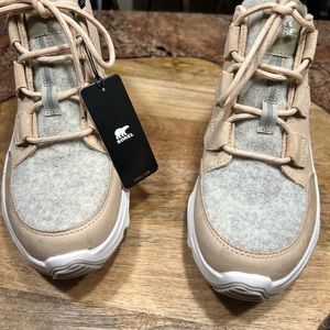 Sorel Kinetic Breakthrough Caribou Boots